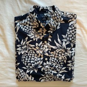Mens J. Crew floral button down!